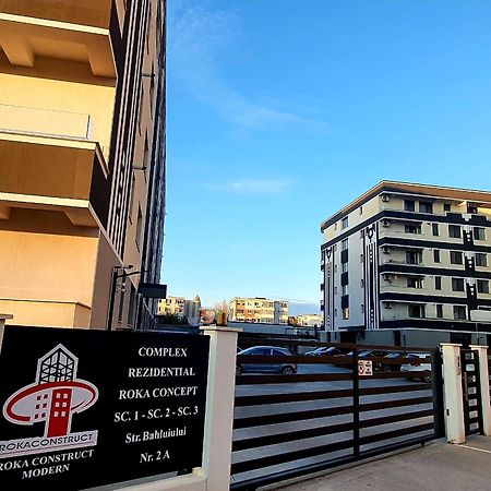 'Just Like Home' Apartment - With Private Parking Place Galaţi Exterior foto